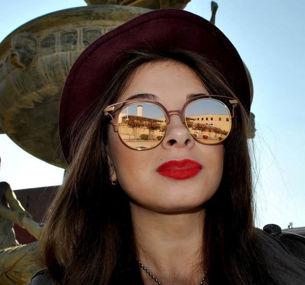 Designer Round Sunglasses - Gold Frame / Pink Mirror Lens