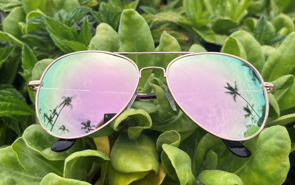 Aviator Sunglasses - Gold Frame / Rose Mirror Lens / Spring Hinges